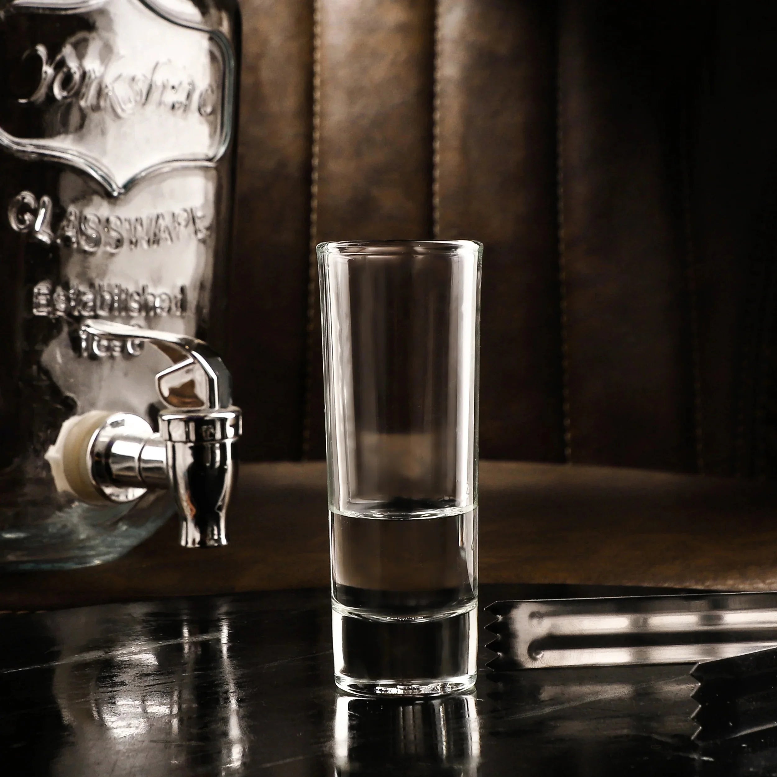 A detailed shot of the Vodka Tequila Shot Glass, emphasizing quality craftsmanship. A detailed shot of the Vodka Tequila Shot Glass, emphasizing quality craftsmanship.