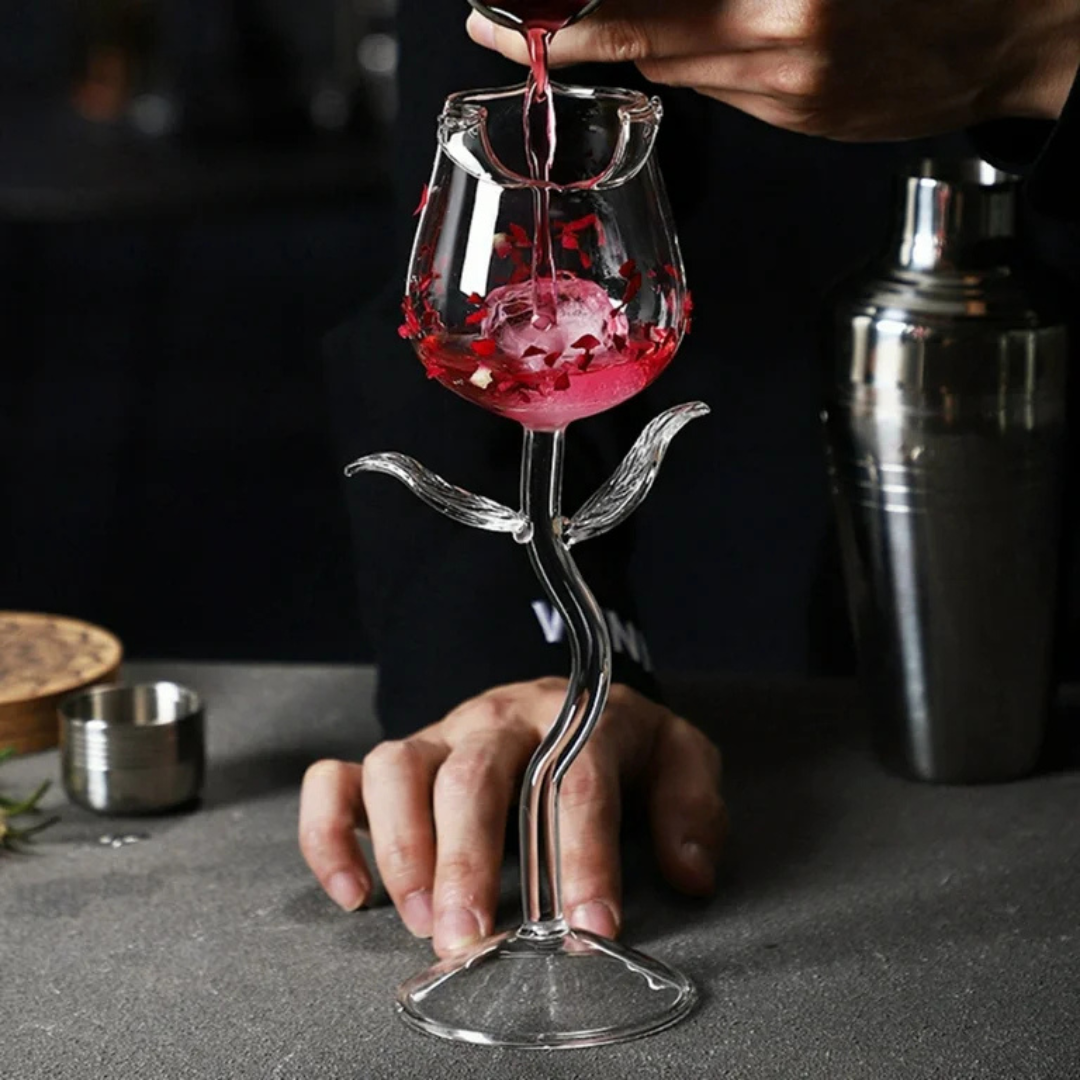 Rose Shaped Glass With Glass Straw